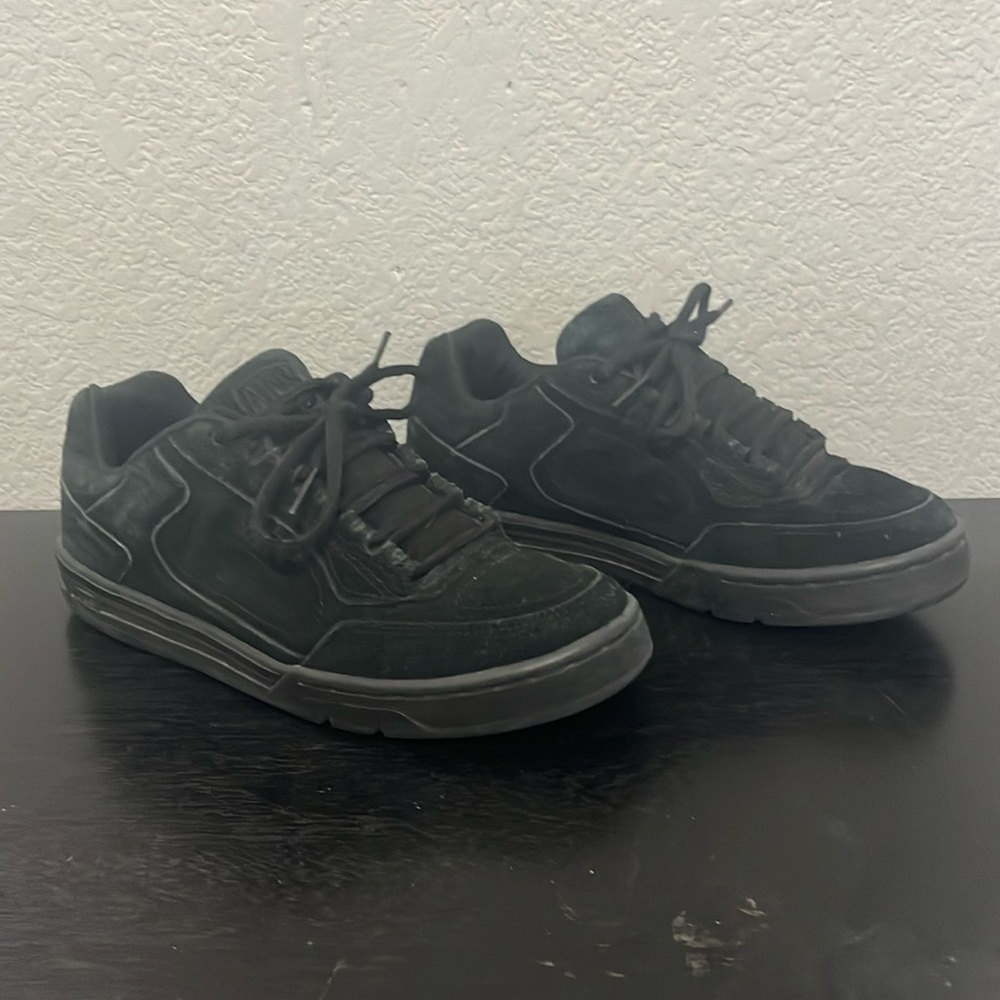 Vintage Vans Emory 9.5 mens black suede skateboard skate sneaker y2k